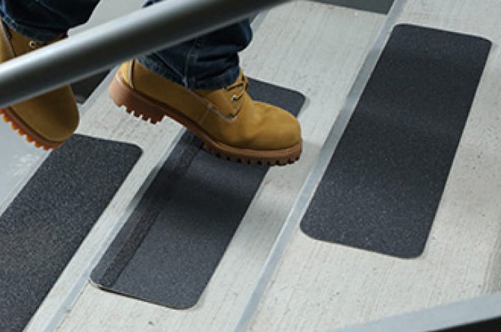 Износостойкие противоскользящие покрытия SafetyTrack SafetyTrack